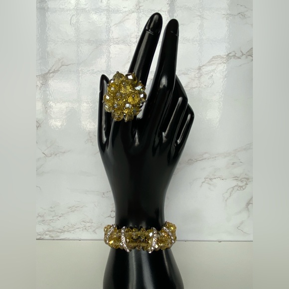 Yellow Necklace + Bracelet + Ring Set - Picture 5 of 10